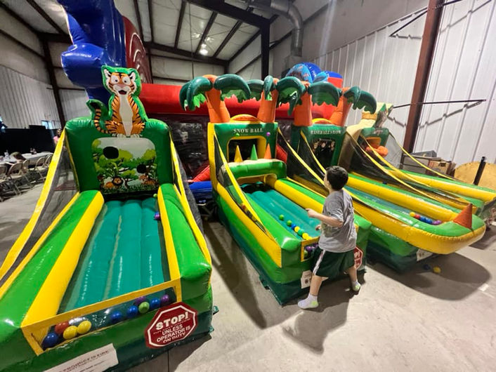 Cartoon Headquarters | Inflatables